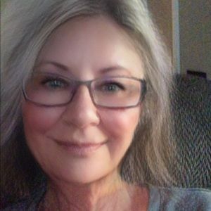 Meet your Posher, Tami